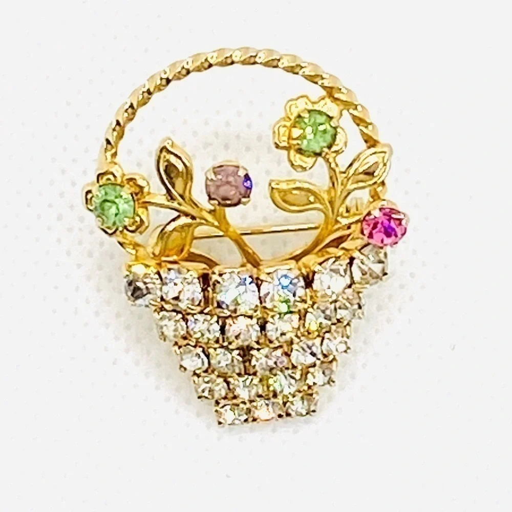 Brooch Rhinestones Basket of Flowers VTG Gold Tone